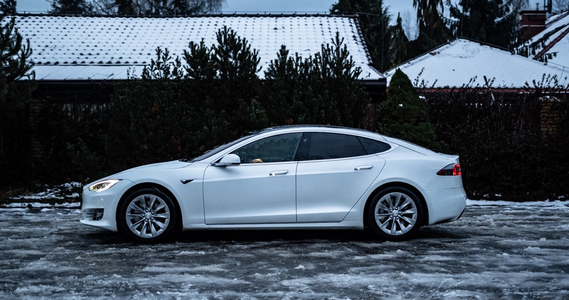 Tesla Model S cena 149990 przebieg: 79710, rok produkcji 2018 z Grudziądz małe 277